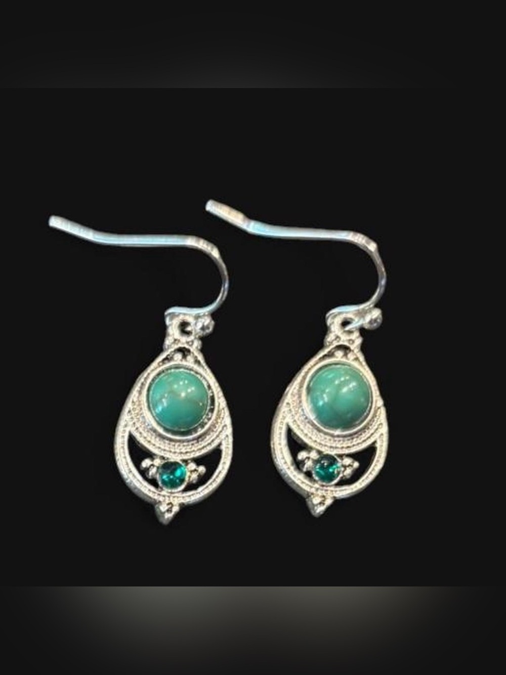 Unique Vintage Style Teardrop Dangle Earrings